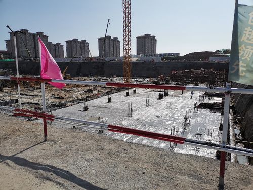 青島今年新建改擴(kuò)建80所中小學(xué)幼兒園，建設(shè)工程進(jìn)展順利